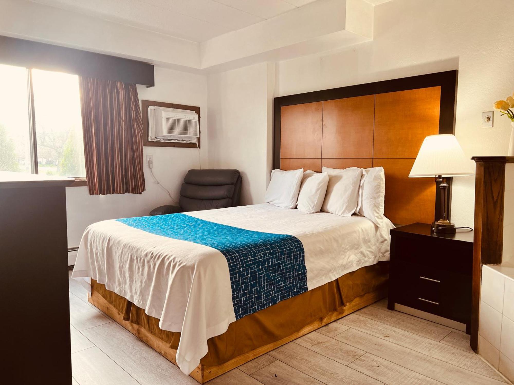 Travelodge By Wyndham Valleyfair Shakopee Bagian luar foto