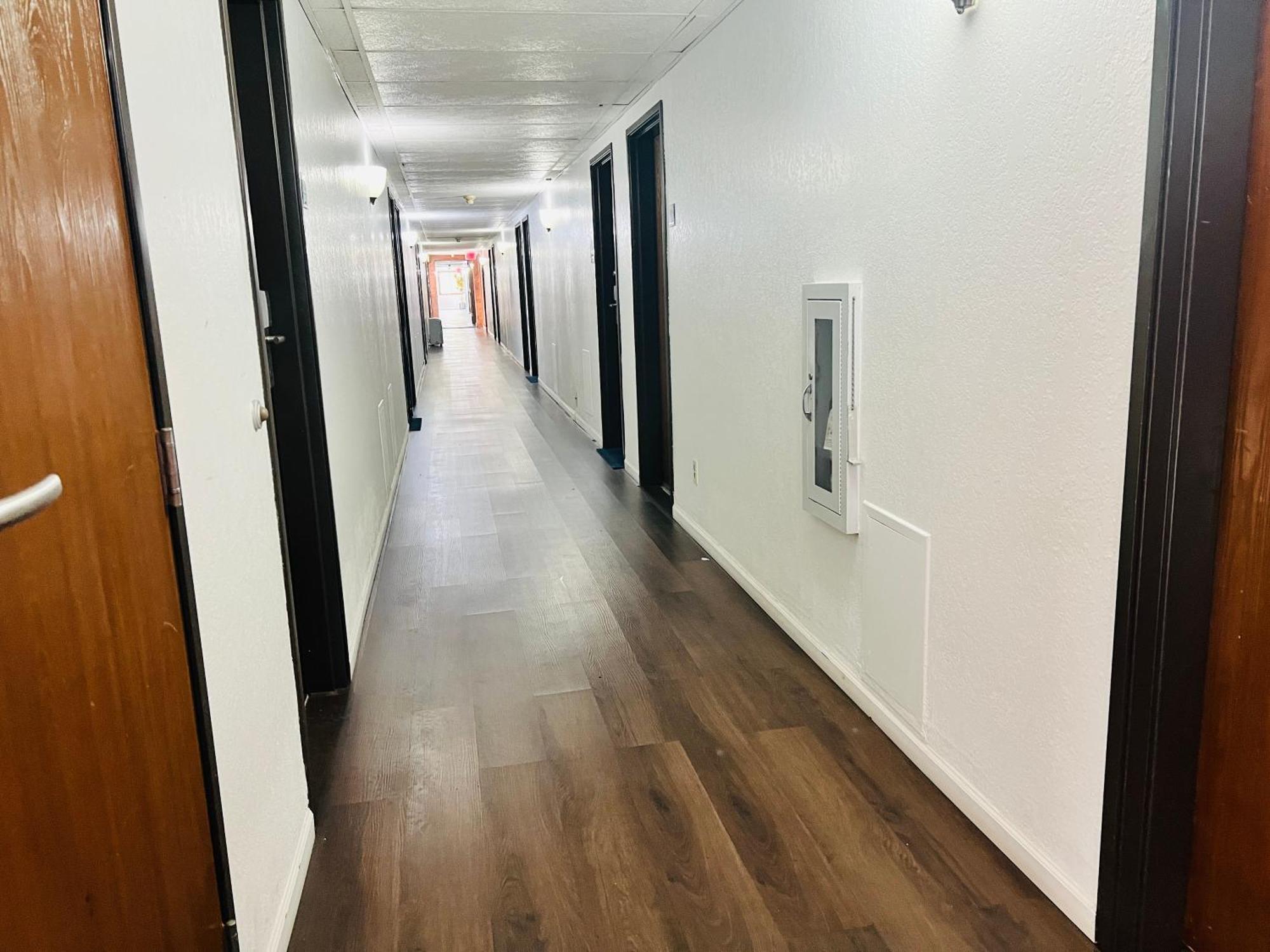 Travelodge By Wyndham Valleyfair Shakopee Bagian luar foto